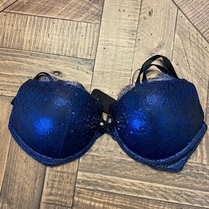 Victoria’s Secret Bombshell Plunge Bra